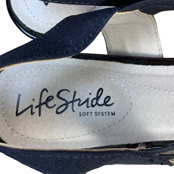 Life Stride YOLO Black Strappy Wedge Sandals Sz 7M NWOT Comfort Stretch Wedgess - Picture 7 of 9